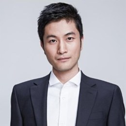 金价屡创新高,“一口价”金饰成热门选择